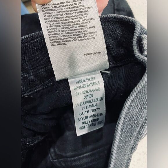 AGOLDE Riley Crop Jeans 24x26 High Rise Straight Black Stretch Denim EUC - Picture 6 of 11